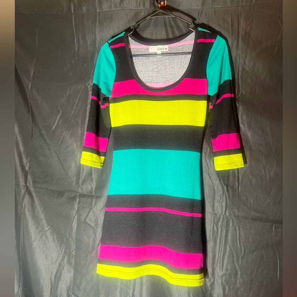 Colorful Striped women’s casual top size small I’m in love with Derek 3/4 sleeve